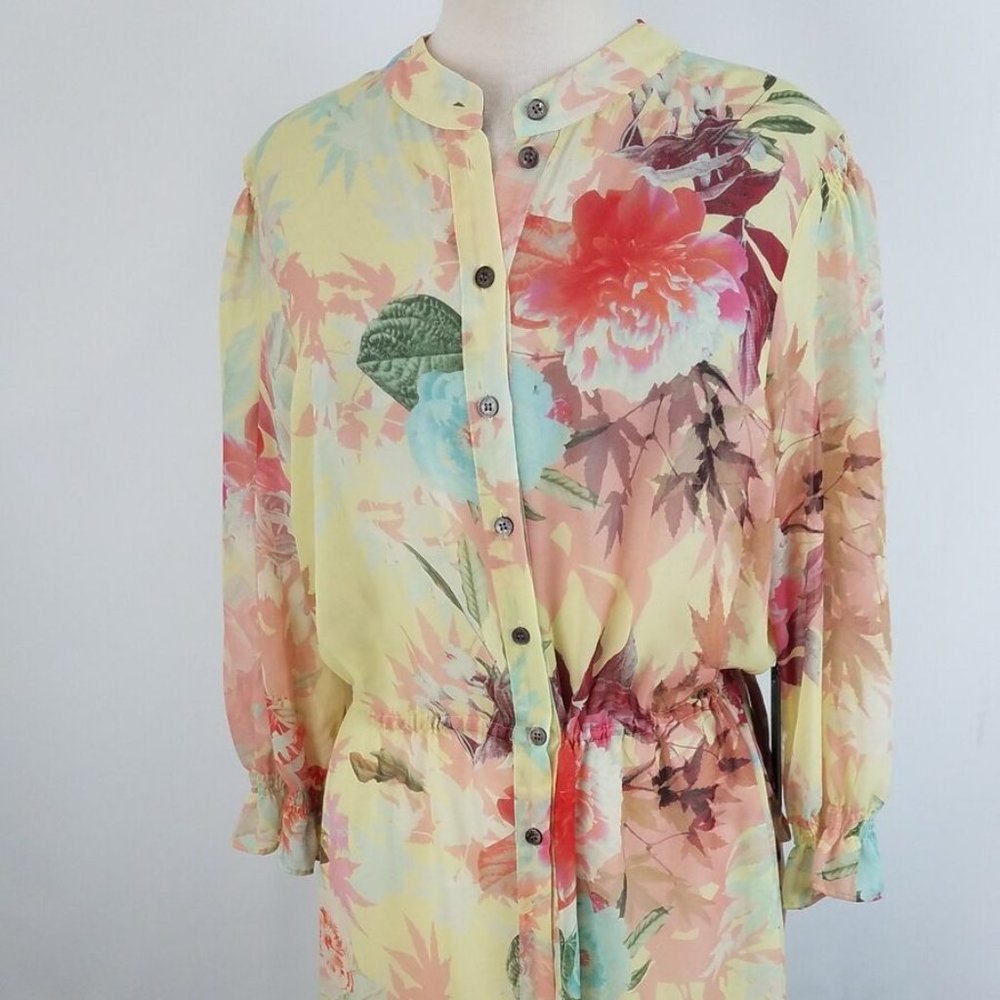 Vince Camuto Tavie Button Down tunic Top